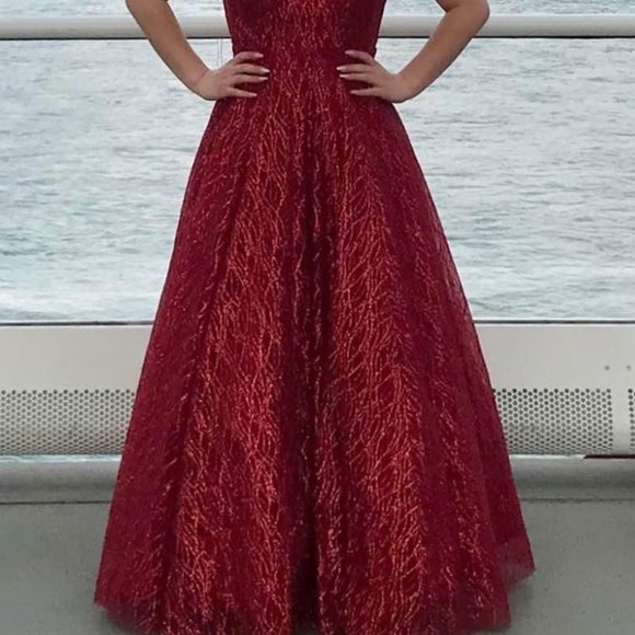 Grad dress - Picture 2 of 2